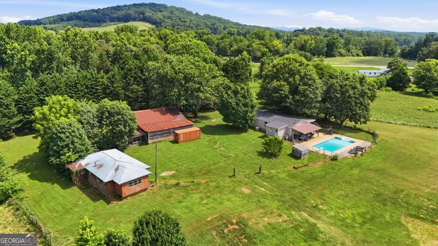 7482 Duncan Bridge Road, Cleveland, GA 30528