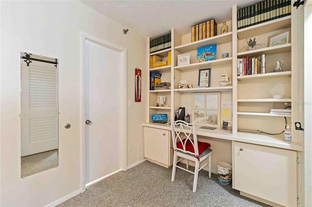 244 SAINT AUGUSTINE AVENUE 104, Venice, FL 34285