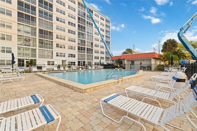 244 SAINT AUGUSTINE AVENUE 104, Venice, FL 34285