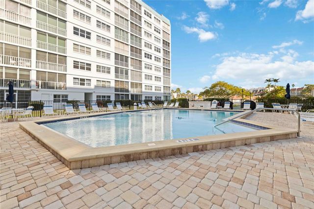 244 SAINT AUGUSTINE AVENUE 104, Venice, FL 34285