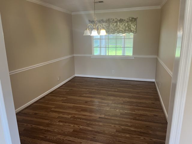303 Spring Hill Dr, Smyrna, TN 37167