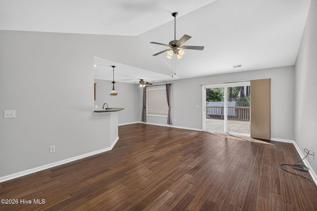 9451 Cottonwood Lane SE, Leland, NC 28451