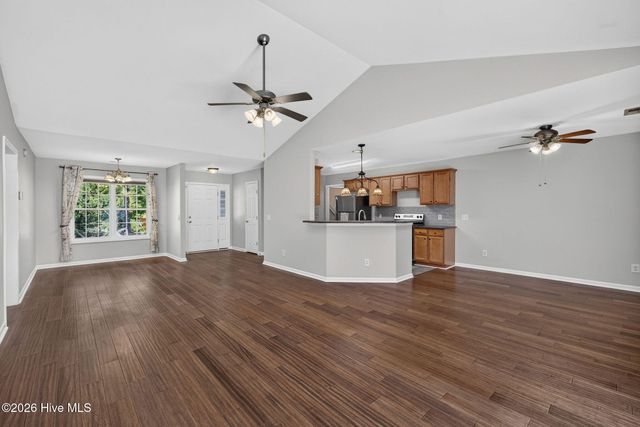9451 Cottonwood Lane SE, Leland, NC 28451