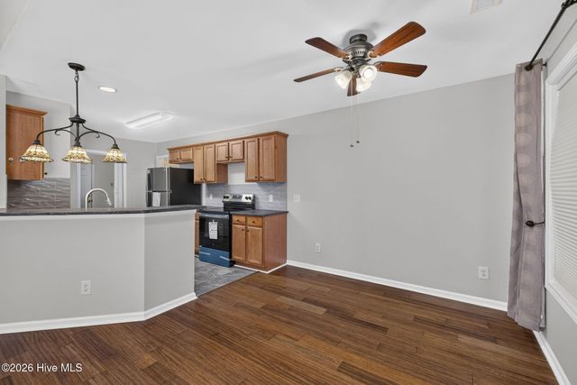 9451 Cottonwood Lane SE, Leland, NC 28451