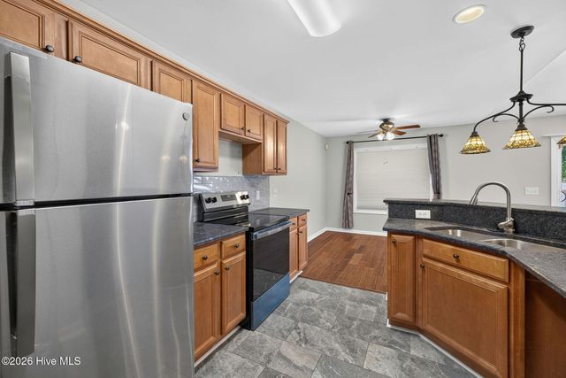 9451 Cottonwood Lane SE, Leland, NC 28451