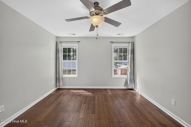 9451 Cottonwood Lane SE, Leland, NC 28451