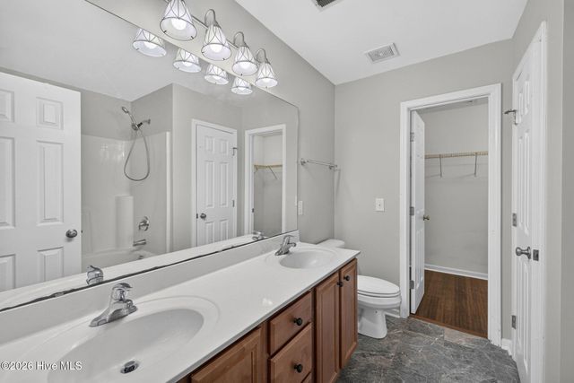 9451 Cottonwood Lane SE, Leland, NC 28451
