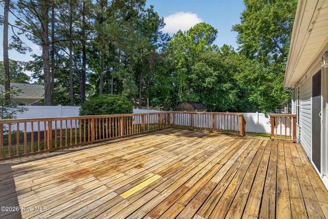 9451 Cottonwood Lane SE, Leland, NC 28451