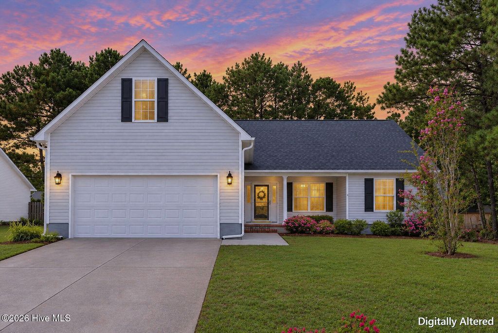 9451 Cottonwood Lane SE, Leland, NC 28451