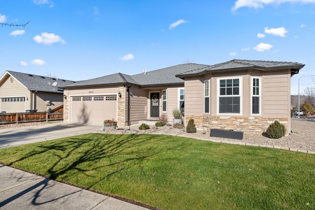 3267 Ford Drive, Medford, OR 97504