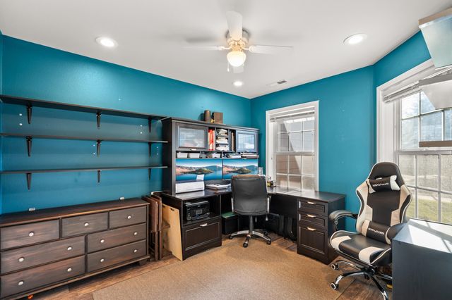 3267 Ford Drive, Medford, OR 97504