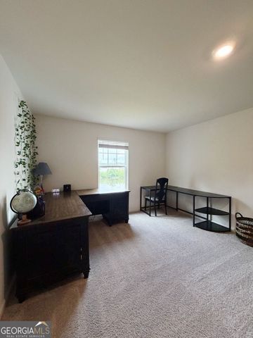 64 Hargrave Avenue, Bethlehem, GA 30620