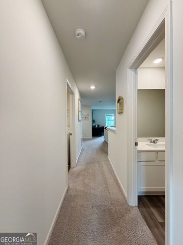 64 Hargrave Avenue, Bethlehem, GA 30620