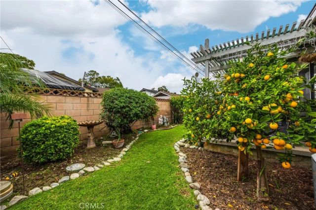 12526 Chadwell Street, Lakewood, CA 90715