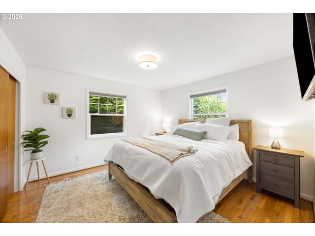 441 9TH St, Lake Oswego, OR 97034