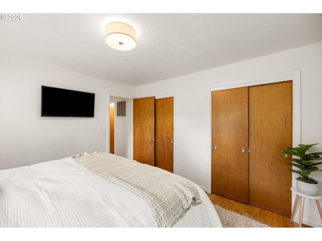 441 9TH St, Lake Oswego, OR 97034