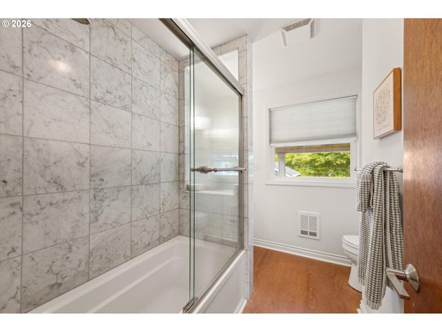 441 9TH St, Lake Oswego, OR 97034