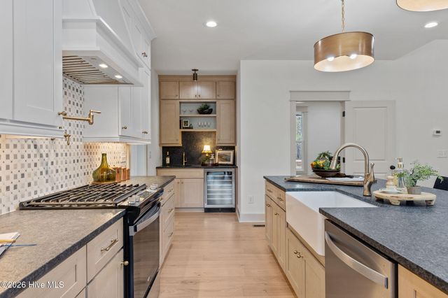 2841 Murdocksville Road, West End, NC 27376