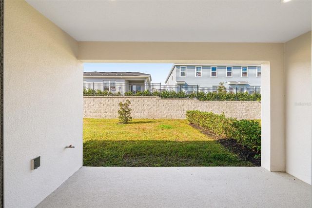 1183 TURTLE ISLAND RD, Lady Lake, FL 32159