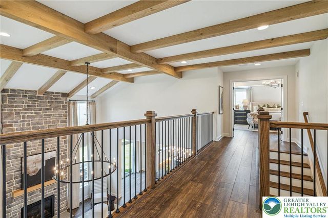 5403 Red Oak Drive, Upper Saucon Twp, PA 18036