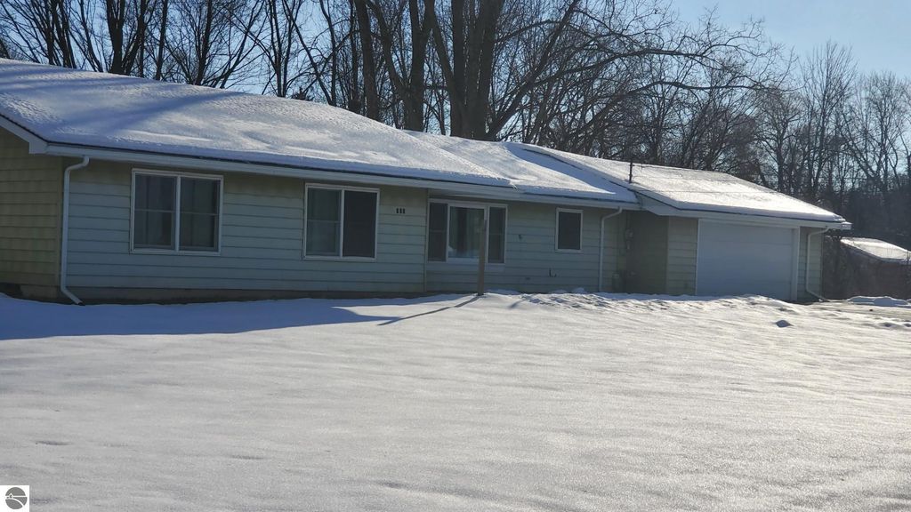 Image 40 of property listing at 340 N Second Street, Stanton, MI 48888