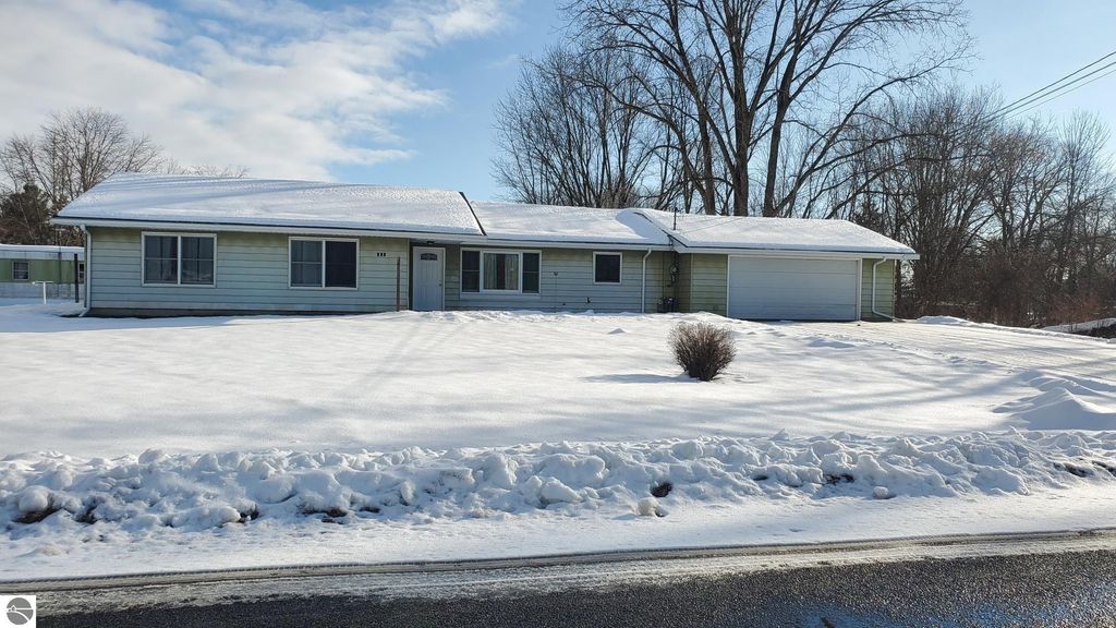 Image 41 of property listing at 340 N Second Street, Stanton, MI 48888