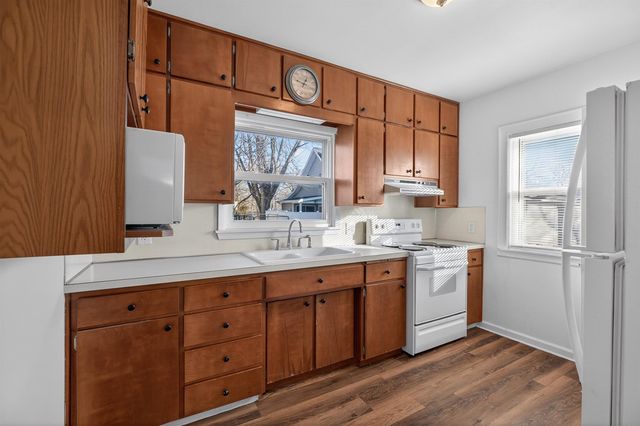 111 Rosebud Avenue, Waterloo, IA 50701