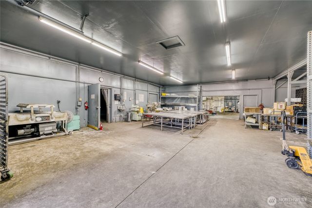 3819 94th Street SW, Lakewood, WA 98499