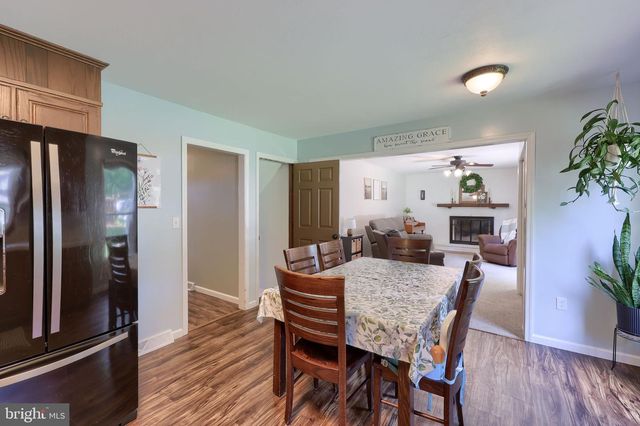 219 TOBACCO RD, Ephrata, PA 17522