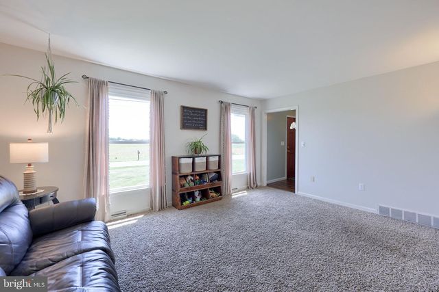 219 TOBACCO RD, Ephrata, PA 17522