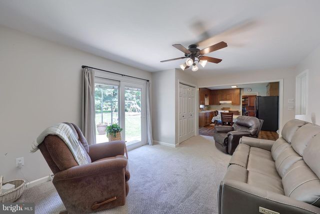 219 TOBACCO RD, Ephrata, PA 17522