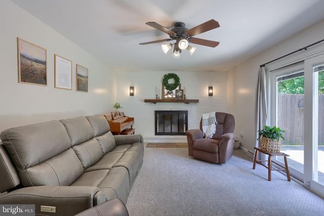 219 TOBACCO RD, Ephrata, PA 17522