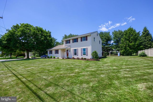 219 TOBACCO RD, Ephrata, PA 17522