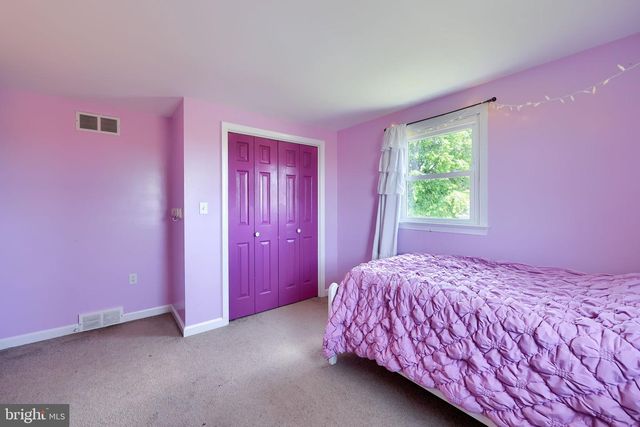 219 TOBACCO RD, Ephrata, PA 17522