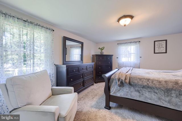 219 TOBACCO RD, Ephrata, PA 17522