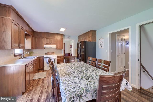 219 TOBACCO RD, Ephrata, PA 17522