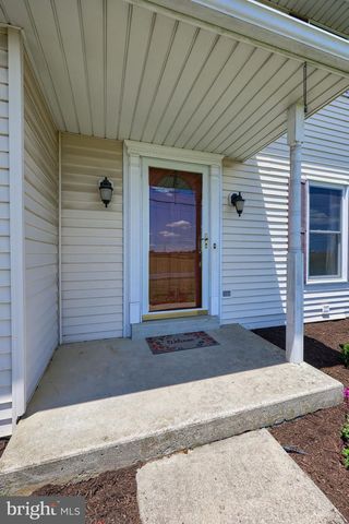 219 TOBACCO RD, Ephrata, PA 17522