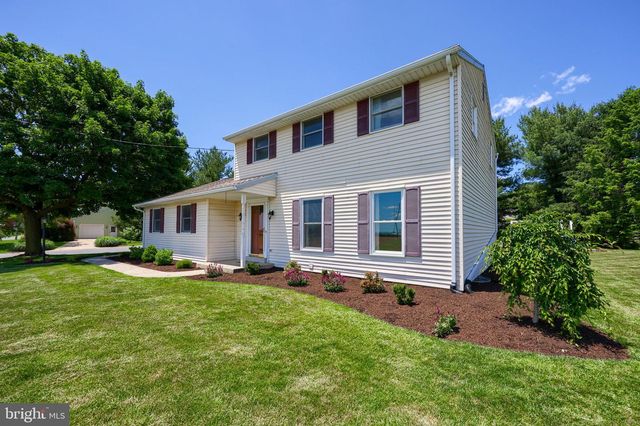 219 TOBACCO RD, Ephrata, PA 17522