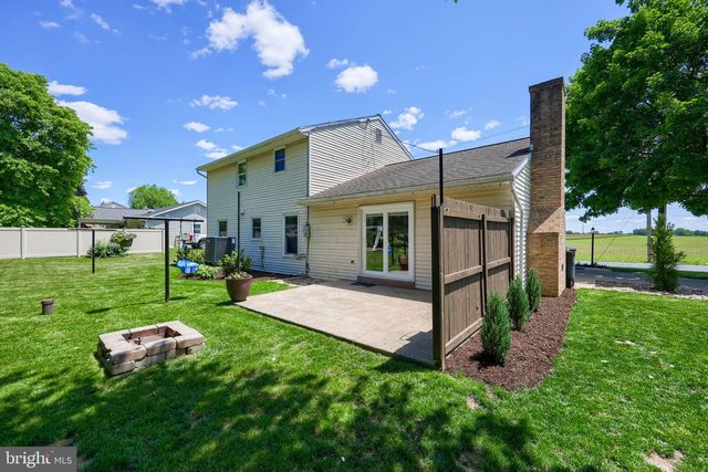 219 TOBACCO RD, Ephrata, PA 17522