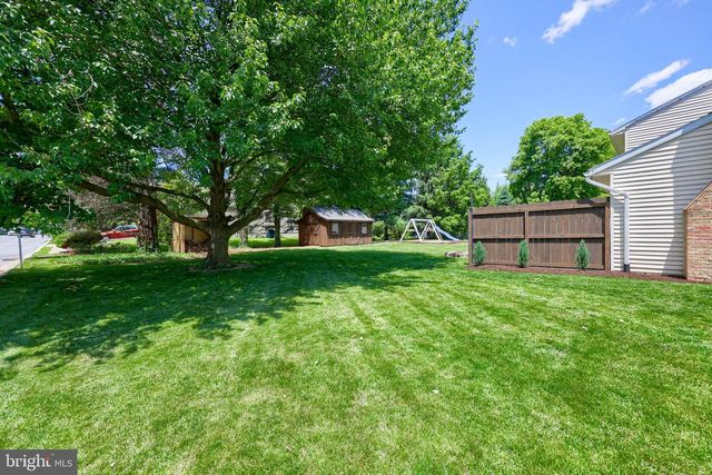 219 TOBACCO RD, Ephrata, PA 17522