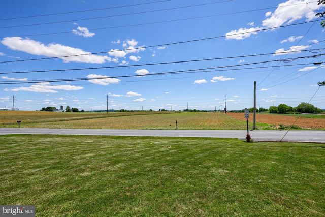 219 TOBACCO RD, Ephrata, PA 17522