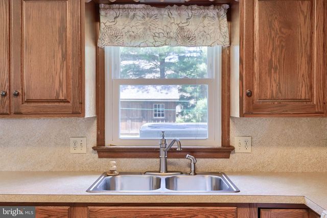 219 TOBACCO RD, Ephrata, PA 17522