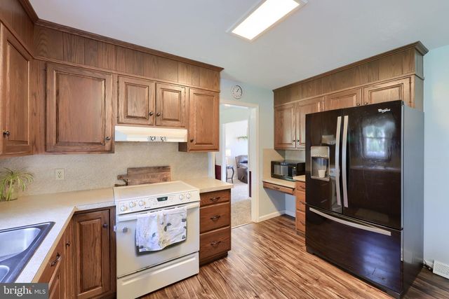 219 TOBACCO RD, Ephrata, PA 17522