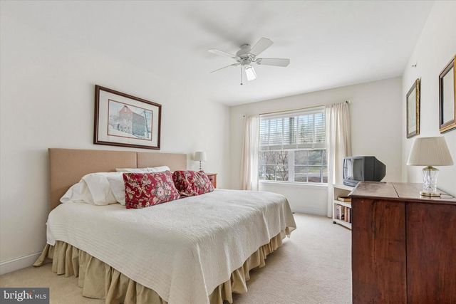 822 CREEKVIEW DR, Penllyn, PA 19422