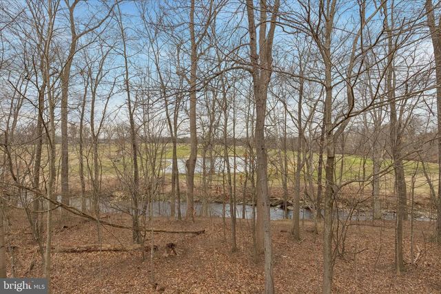 822 CREEKVIEW DR, Penllyn, PA 19422