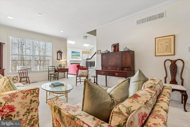 822 CREEKVIEW DR, Penllyn, PA 19422