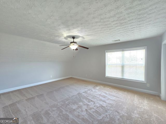 110 Lexington Park Drive, Lagrange, GA 30241