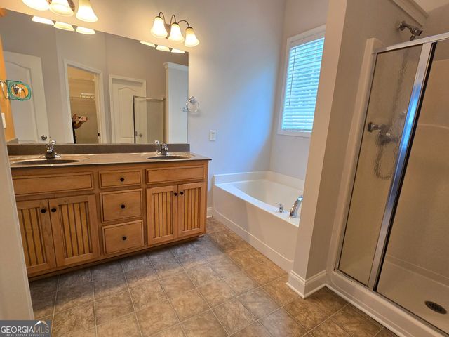110 Lexington Park Drive, Lagrange, GA 30241