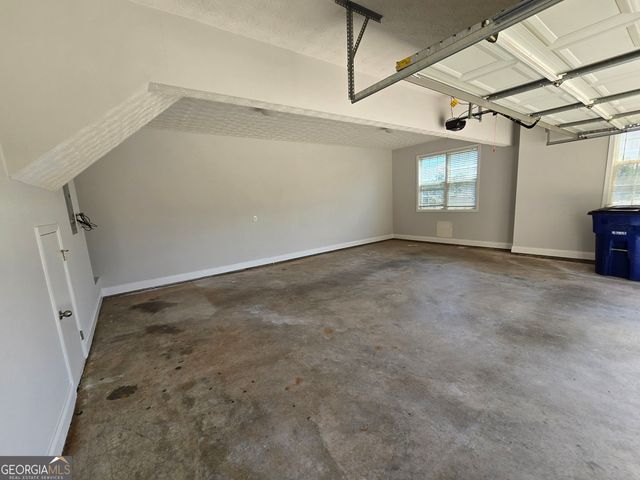 110 Lexington Park Drive, Lagrange, GA 30241
