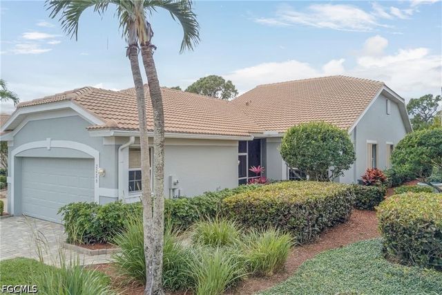 2226 Carnaby CT, Lehigh Acres, FL 33973